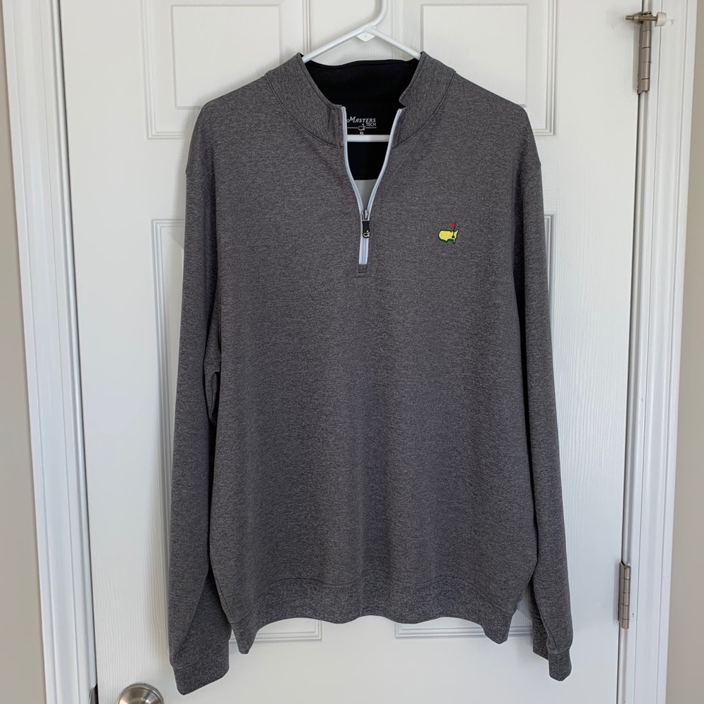 Masters Tech Pullover